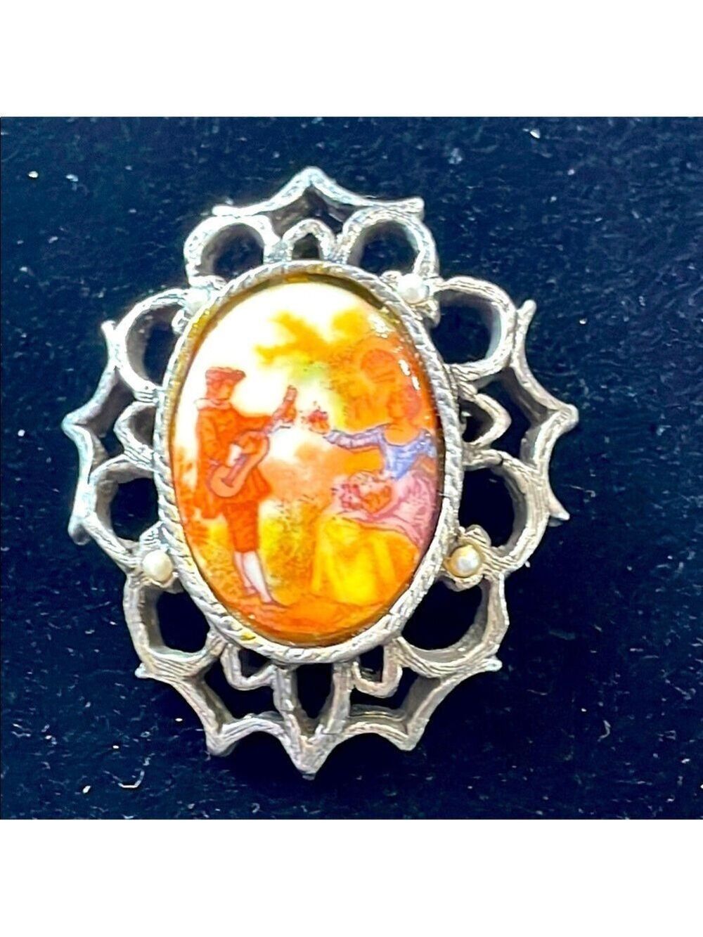 Fragonard Vintage Courting Couple Brooch